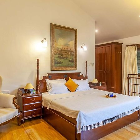 אליבג Stayvista'S Casa Palmera - Pet-Friendly Villa With Pool, Garden With Gazebo, And Indoor & Outdoor Games מראה חיצוני תמונה