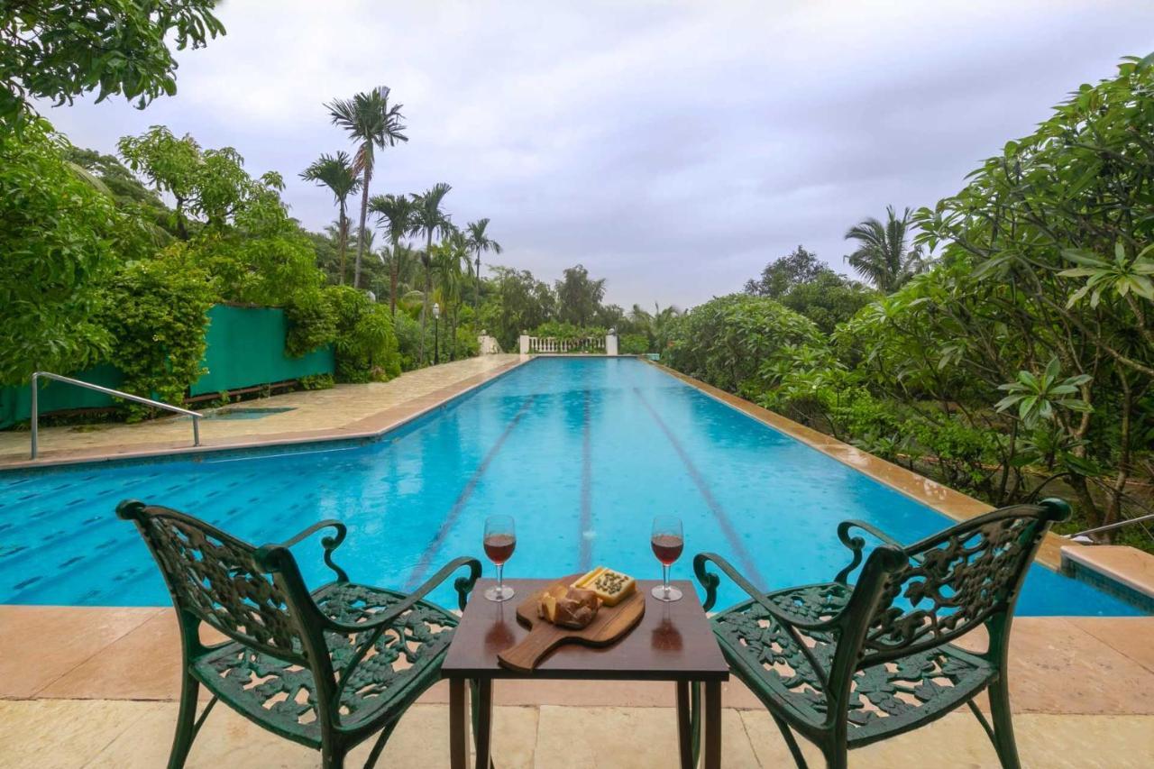 אליבג Stayvista'S Casa Palmera - Pet-Friendly Villa With Pool, Garden With Gazebo, And Indoor & Outdoor Games מראה חיצוני תמונה