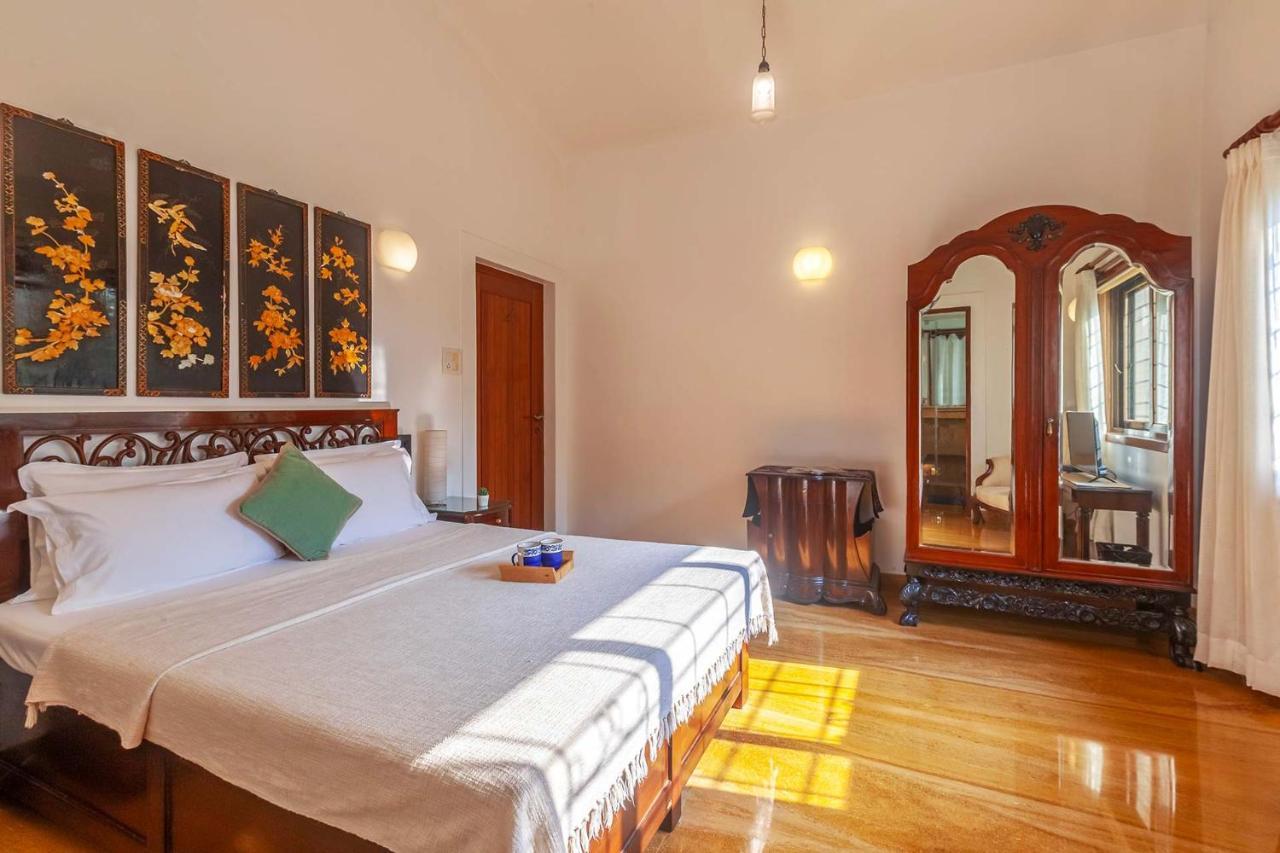 אליבג Stayvista'S Casa Palmera - Pet-Friendly Villa With Pool, Garden With Gazebo, And Indoor & Outdoor Games מראה חיצוני תמונה