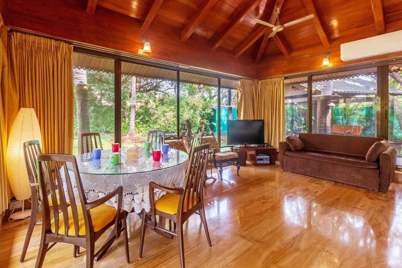 אליבג Stayvista'S Casa Palmera - Pet-Friendly Villa With Pool, Garden With Gazebo, And Indoor & Outdoor Games מראה חיצוני תמונה