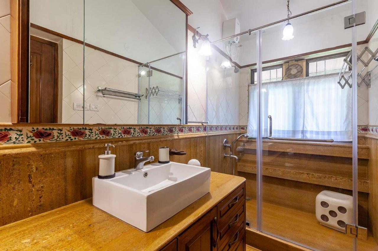 אליבג Stayvista'S Casa Palmera - Pet-Friendly Villa With Pool, Garden With Gazebo, And Indoor & Outdoor Games מראה חיצוני תמונה